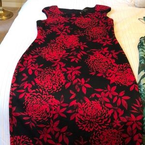 Connected apparel in black and red